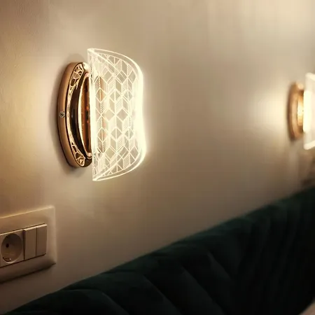 'sunset Oldtown By Chr Luxury Boekarest